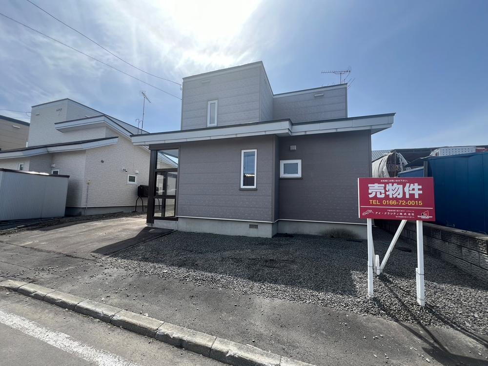 北海道上川郡鷹栖町北野東四条２ 1498万円 5LDK