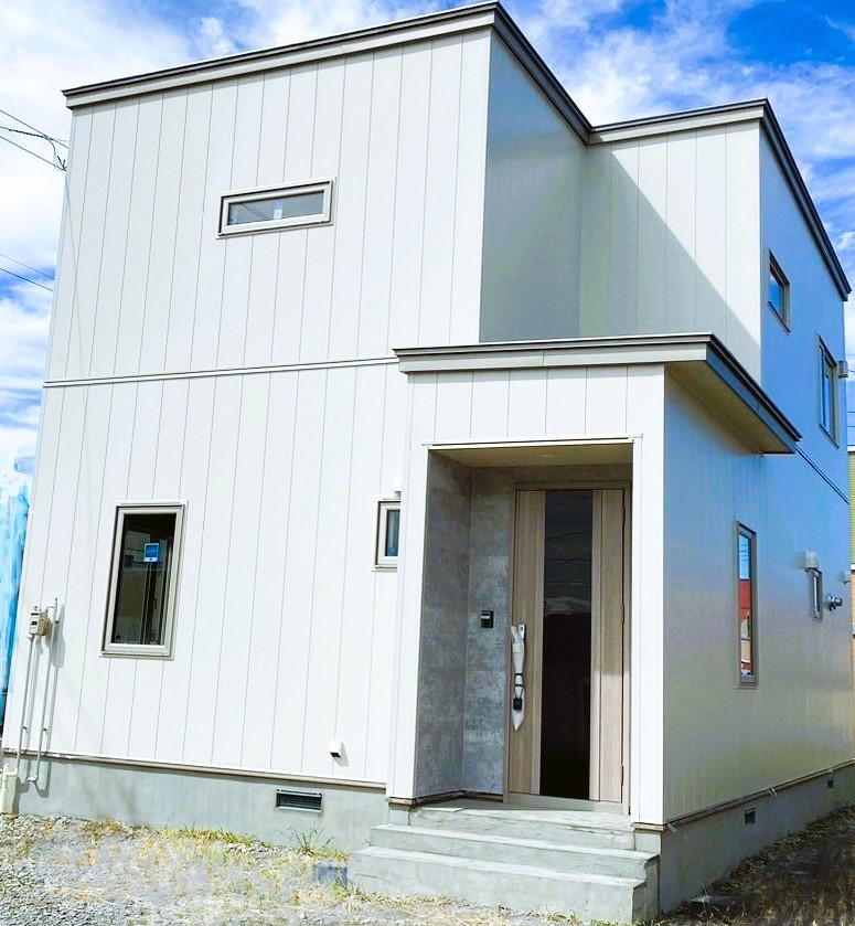 北海道滝川市花月町３ 2980万円 4LDK