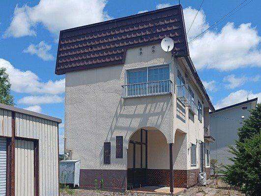 北海道深川市稲穂町２ 285万円