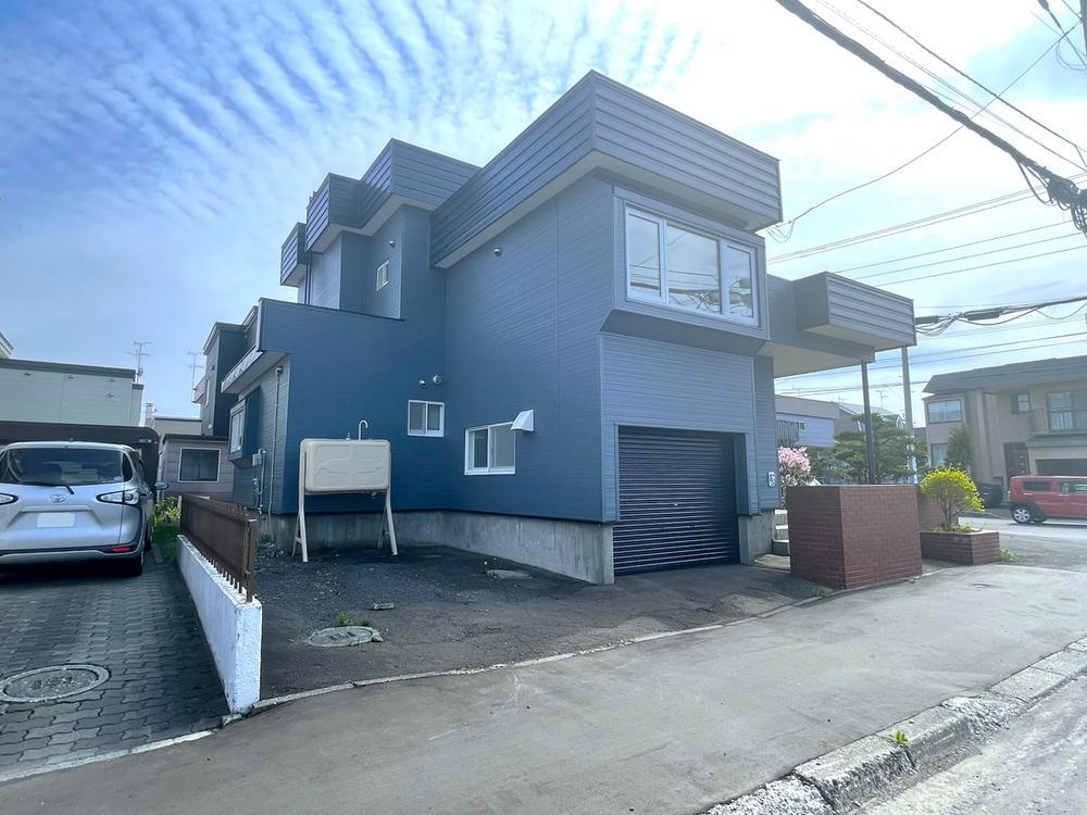 北海道北広島市東共栄３ 2400万円 4LDK