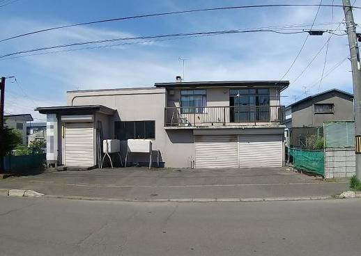 北海道釧路市新富士町４ 880万円