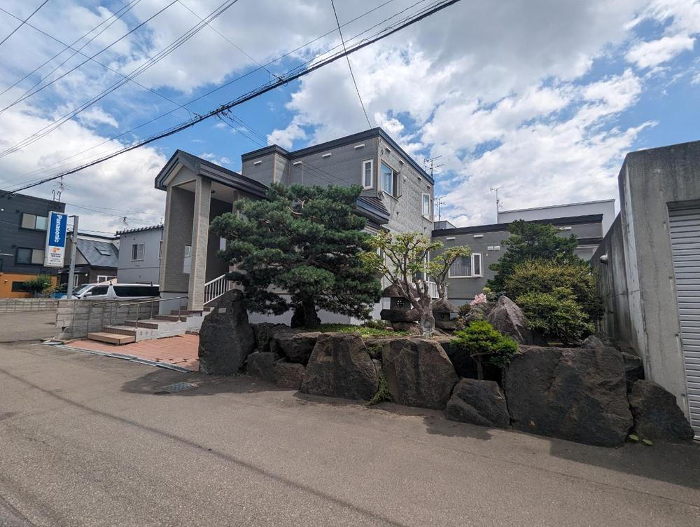 北海道札幌市手稲区新発寒三条２ 3980万円