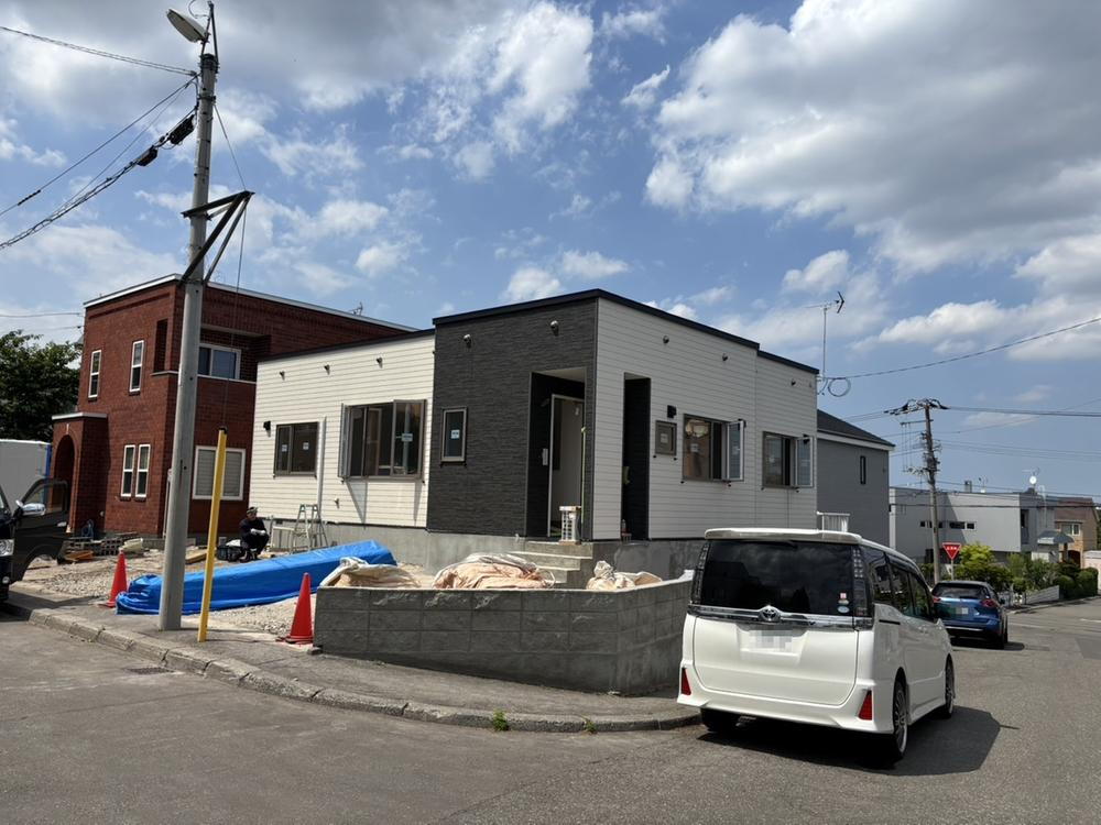 北海道札幌市豊平区西岡一条４ 中古住宅