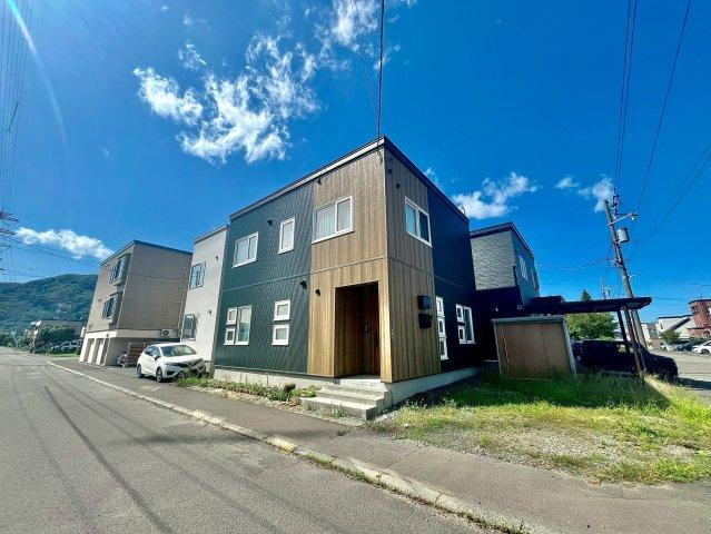 北海道札幌市手稲区西宮の沢二条３ 3480万円