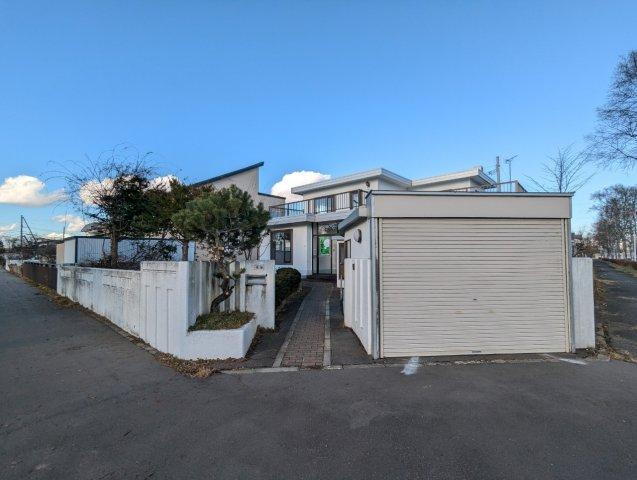 北海道釧路市美原５ 400万円