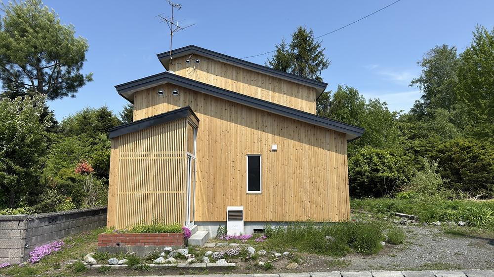 北海道夕張郡栗山町字湯地 2880万円
