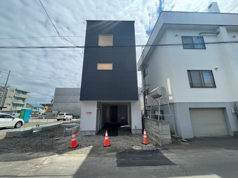 北海道札幌市西区八軒三条西２ 4590万円 3SLDK