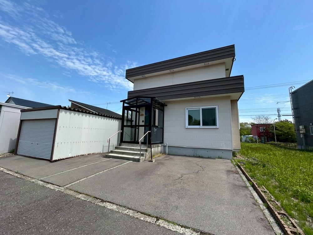 北海道千歳市里美２ 1980万円