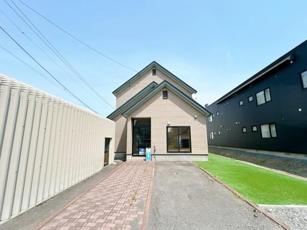 北海道深川市西町 1749万円
