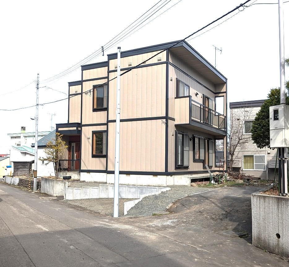 北海道札幌市豊平区西岡四条９ 2690万円 4LDK