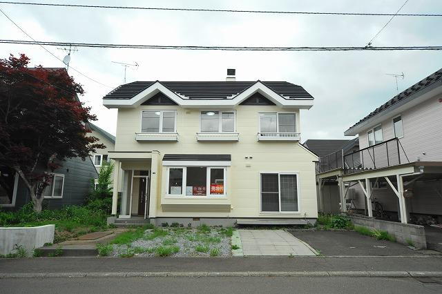 北海道札幌市厚別区上野幌二条６ 2390万円