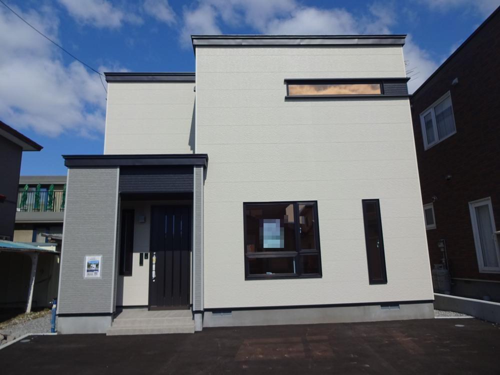 北海道函館市本通４ 2398万円 4LDK