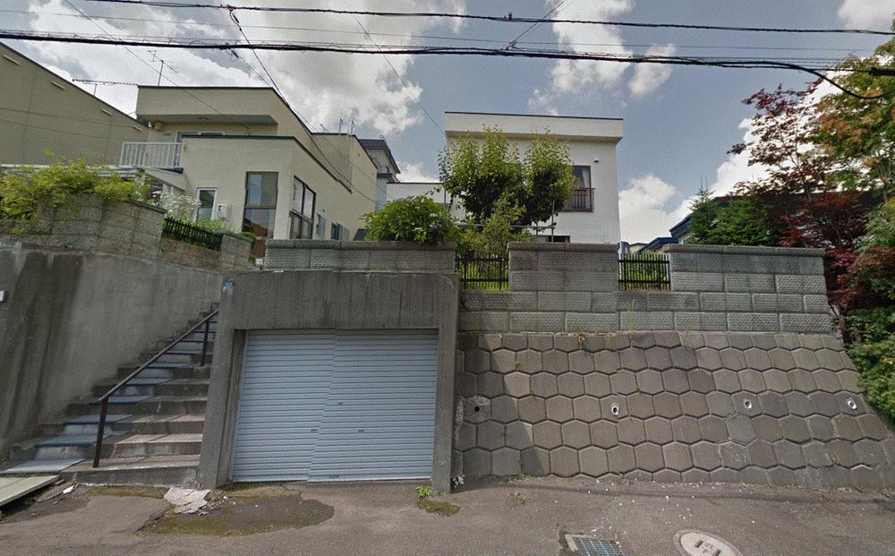 北海道札幌市豊平区西岡五条１１ 1390万円