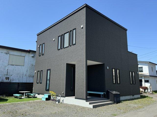 北海道釧路市堀川町 2880万円