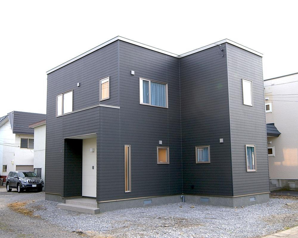 北海道旭川市北門町１３ 2230万円