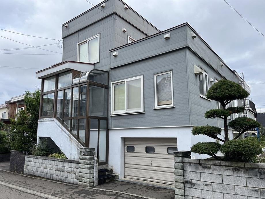北海道札幌市厚別区厚別東四条４ 2000万円