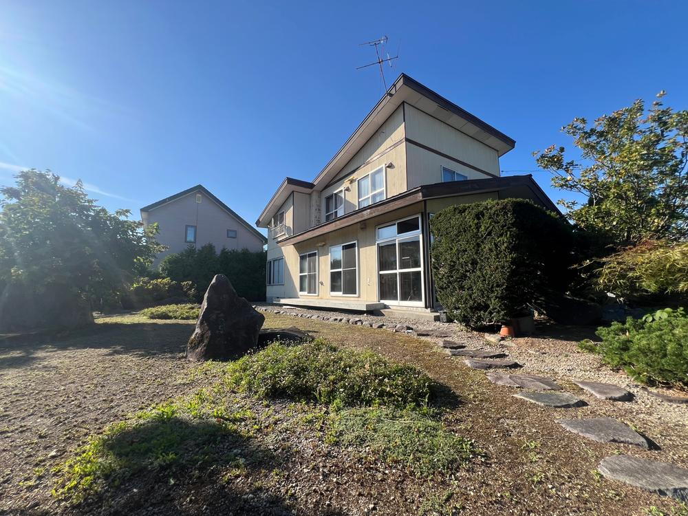北海道美唄市西三条南７ 500万円