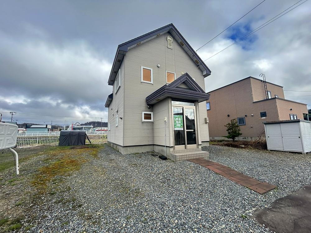 北海道砂川市空知太西二条５ 1230万円