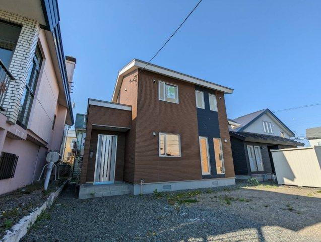 北海道釧路市新栄町 3500万円