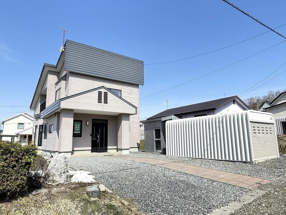 北海道赤平市若木町東３ 1080万円