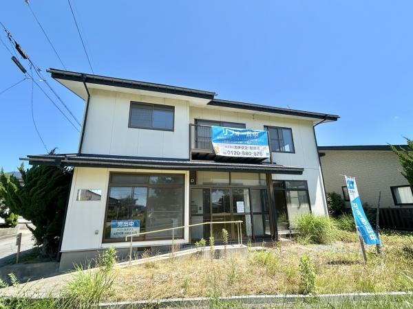 秋田県秋田市御野場５ 1999万円