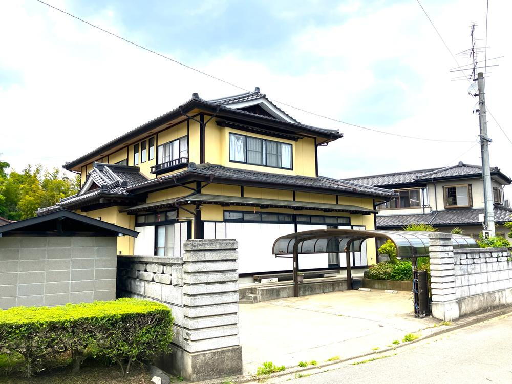 福島県郡山市喜久田町前田沢１ 990万円