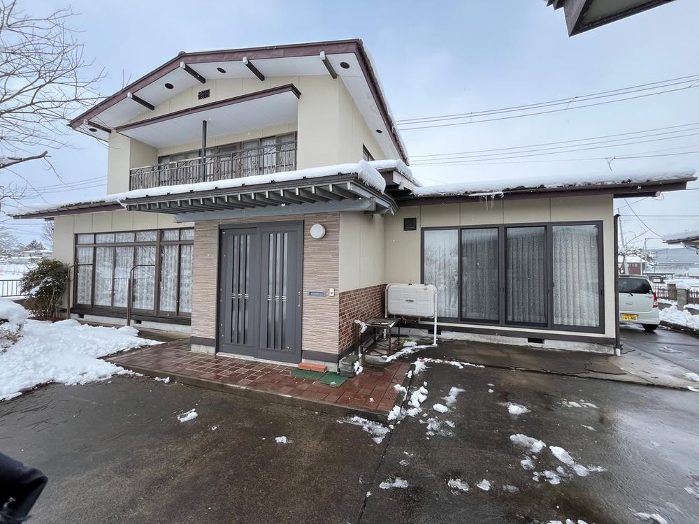 岩手県胆沢郡金ケ崎町三ケ尻長根前 580万円