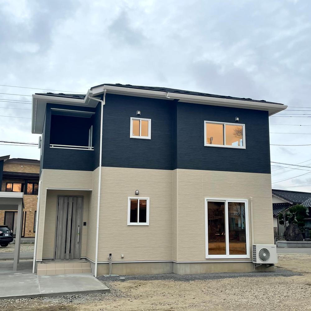山形県東田川郡庄内町余目字町 2348万円