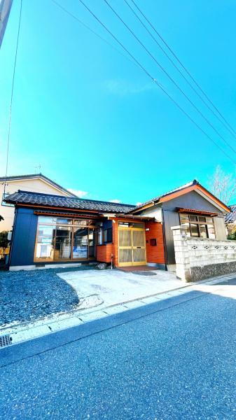 山形県酒田市光ケ丘５ 中古住宅