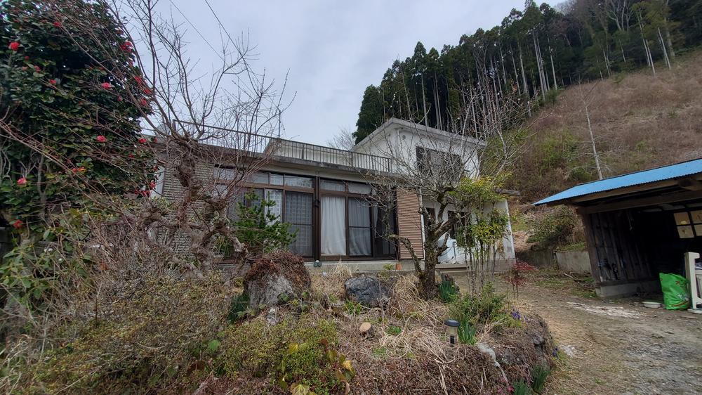 福島県いわき市遠野町入遠野字官沢 700万円