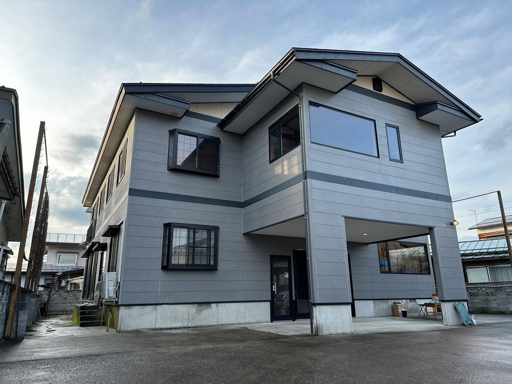 山形県米沢市城西３ 中古住宅