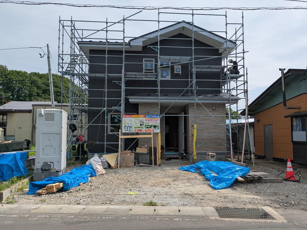 青森県三戸郡南部町大字高瀬字上川原 2395万円 4LDK