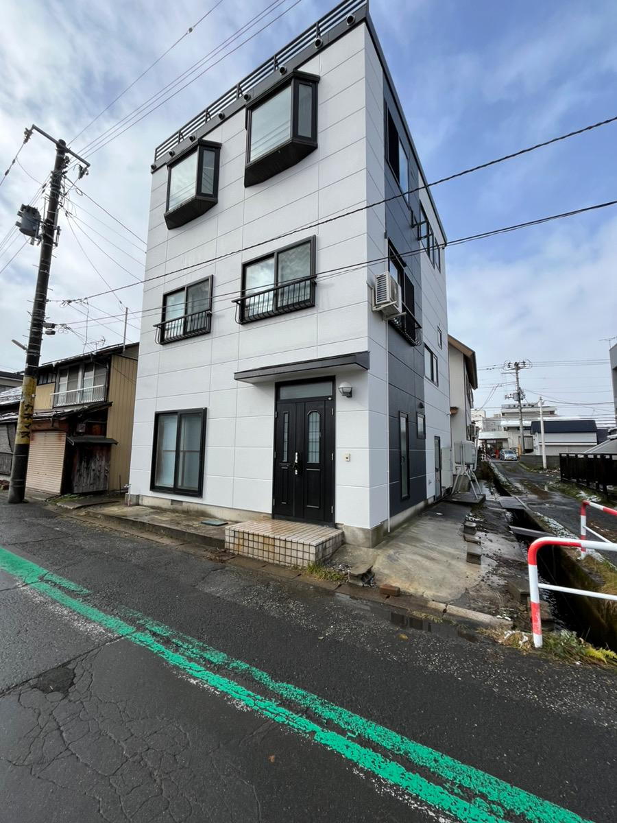 山形県米沢市中央４ 1260万円 7SK