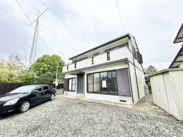 宮城県岩沼市二木２ 2449万円 5LDK