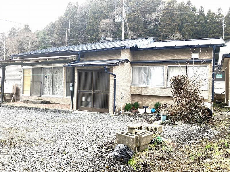 青森県八戸市小田１ 1300万円