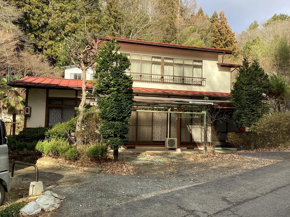 福島県伊達郡川俣町字天神入 250万円