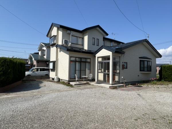 秋田県能代市明治町 中古住宅