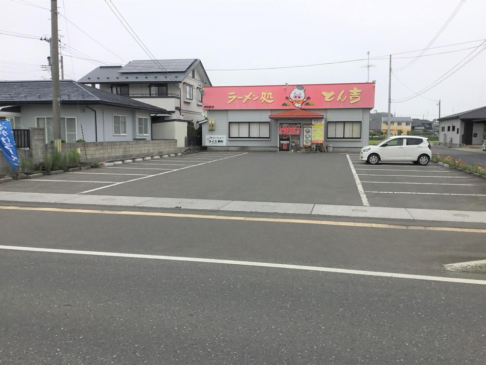 青森県十和田市東十四番町 2500万円
