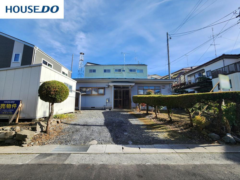 青森県八戸市根城１ 1300万円