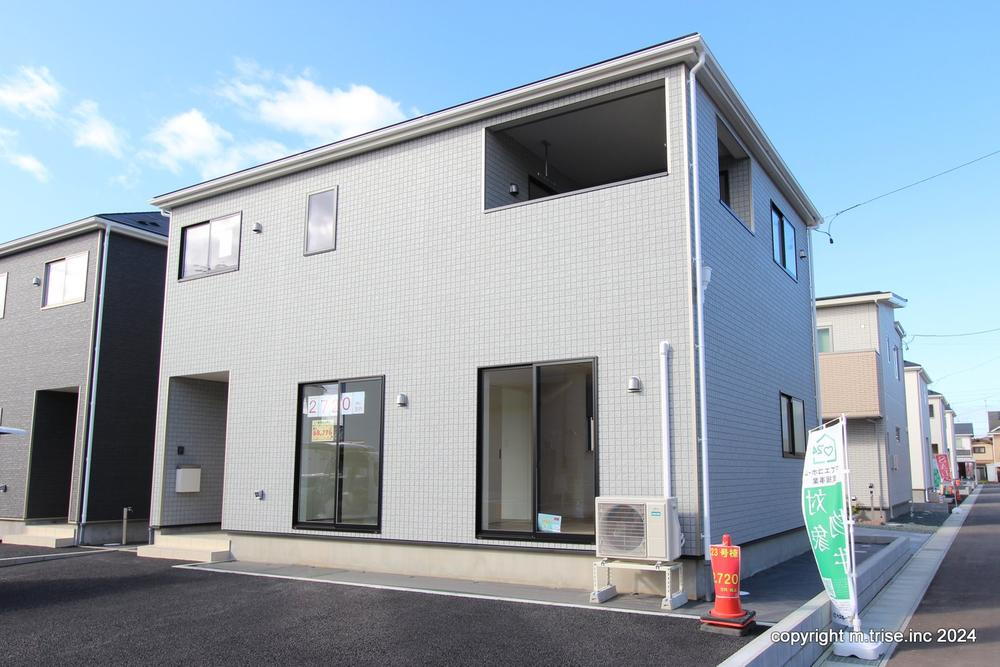 岩手県滝沢市葉の木沢山 2350万円 4LDK