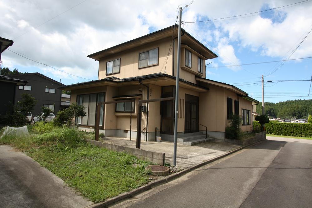 秋田県由利本荘市岩城亀田亀田町字亀田町 980万円