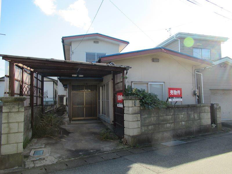 秋田県秋田市土崎港北１ 700万円