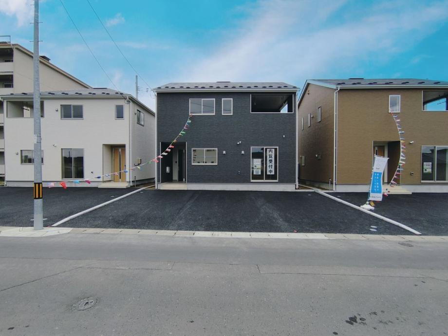 青森県八戸市大字尻内町字前河原 2590万円 4LDK