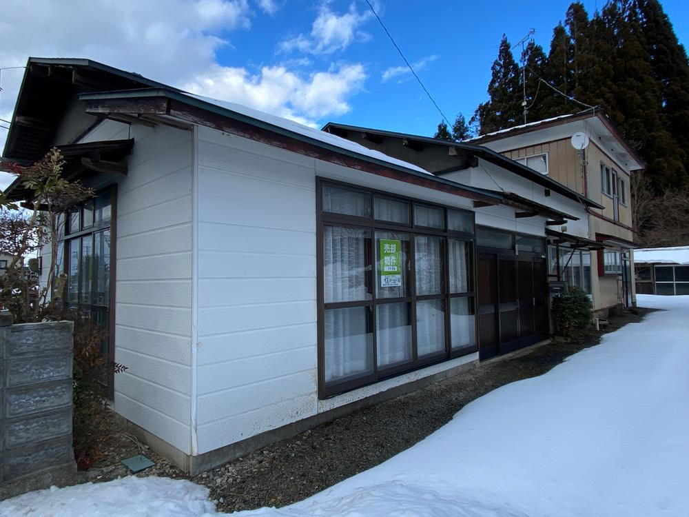 秋田県山本郡三種町森岳字街道東 278万円