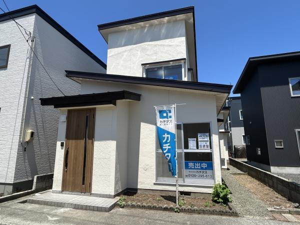 青森県弘前市大字広野２ 中古住宅