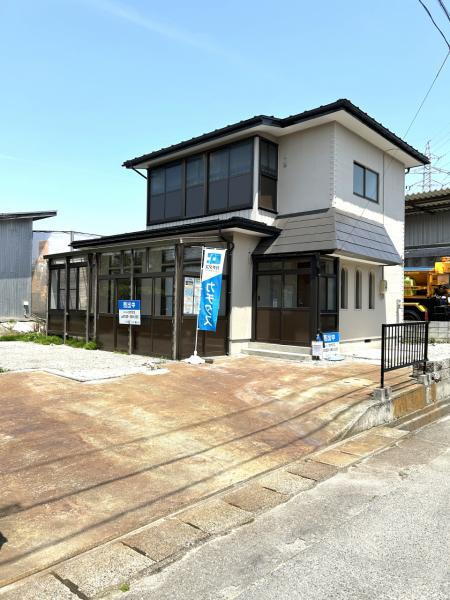 山形県米沢市中田町字道ノ上三 中古住宅