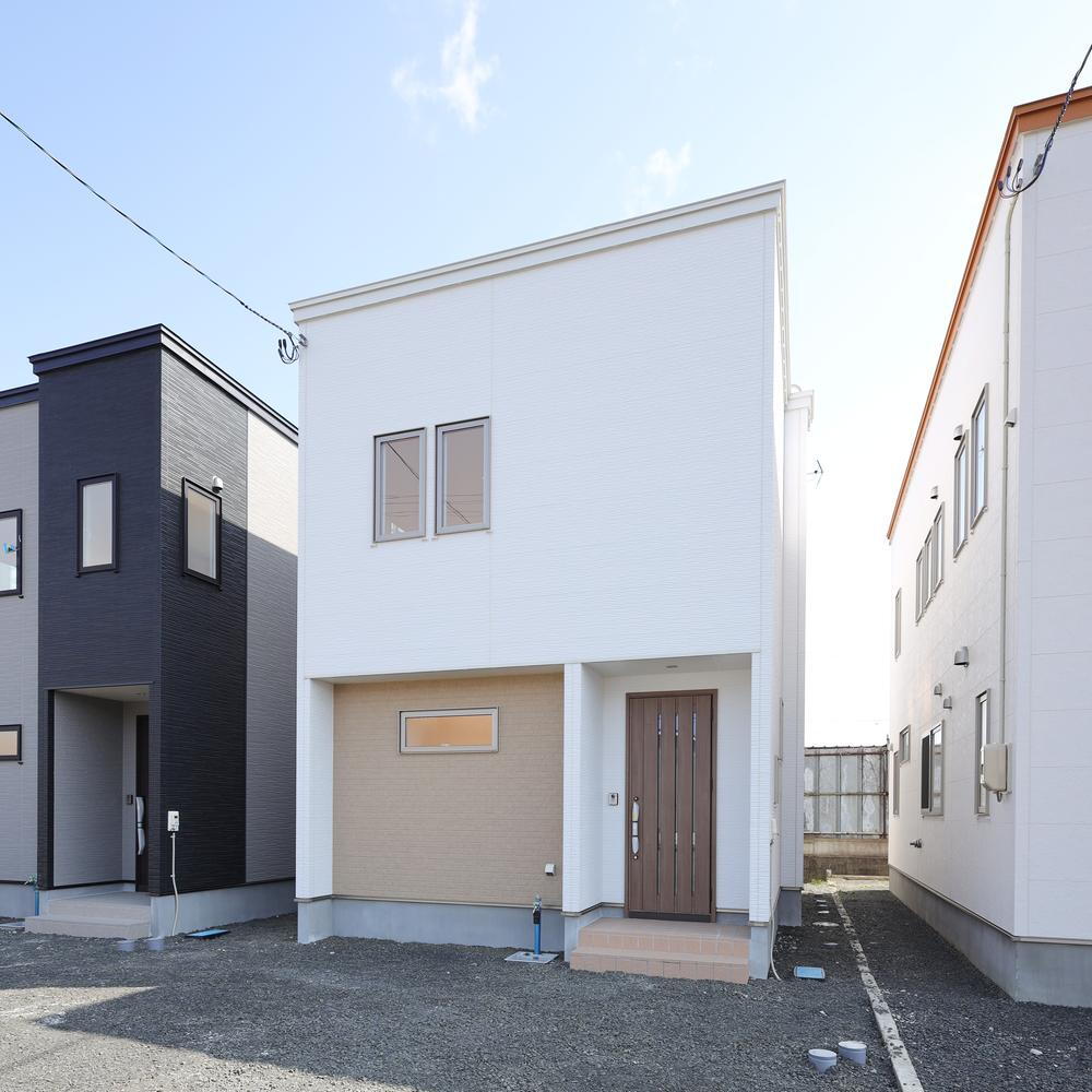 青森県五所川原市松島町８ 2142.5万円 3LDK