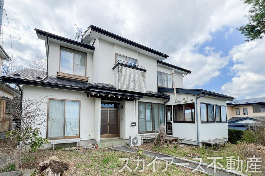 青森県八戸市大字沢里字沢里山 1080万円