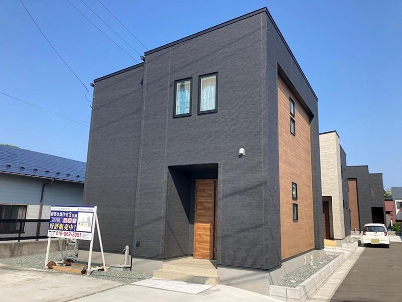 秋田県秋田市新屋表町 中古住宅