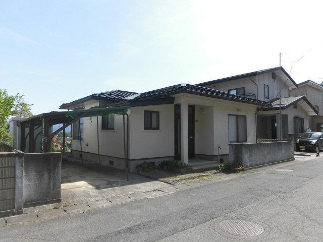 山形県上山市鶴脛町２ 450万円